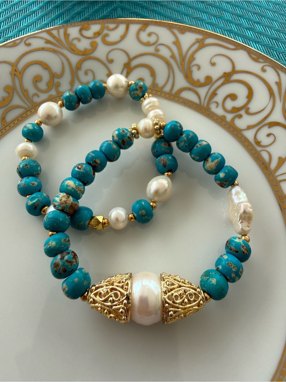 Turquoise & Pearl Gold-Accent Beaded Bracelet